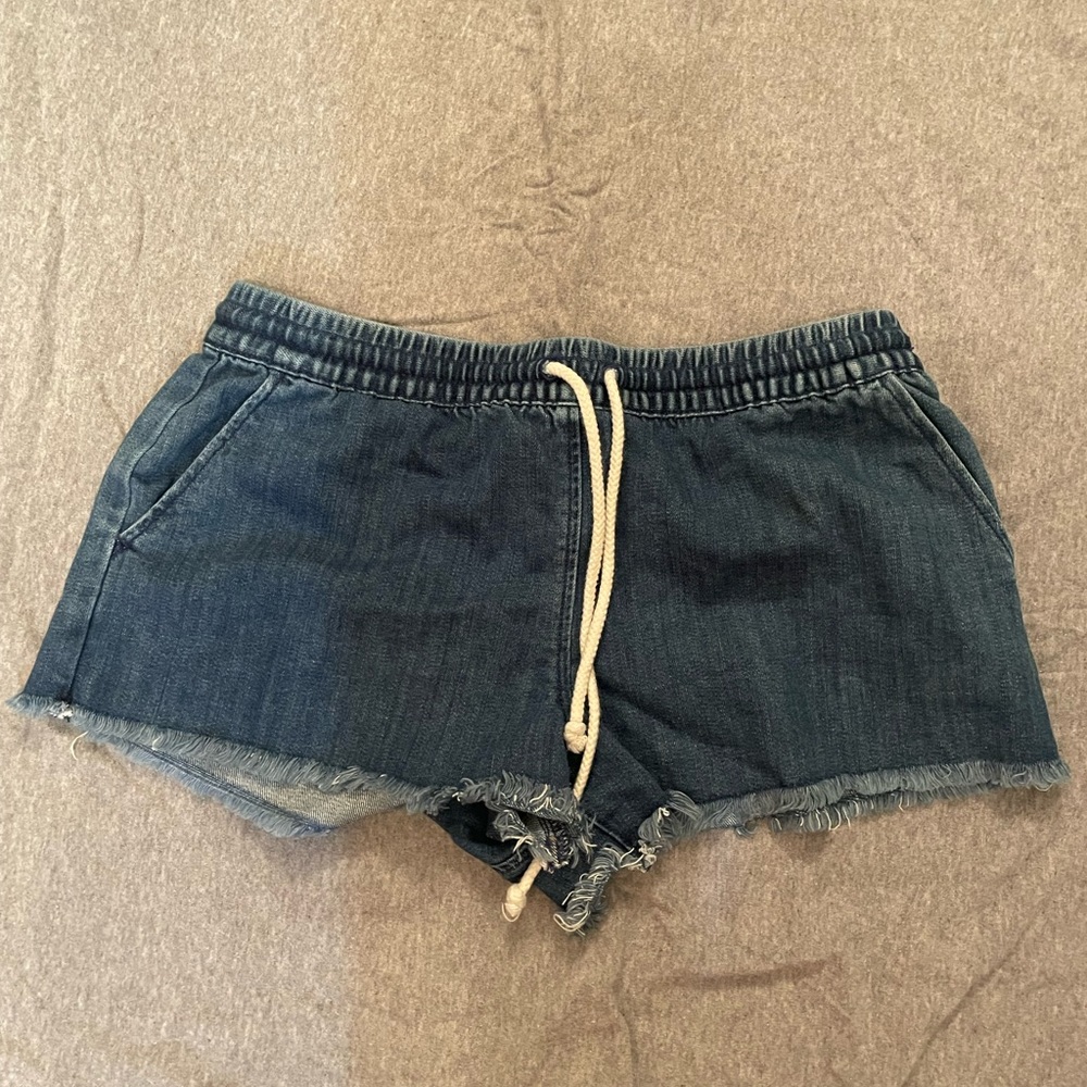 Aerie elastic waist blue jean shorts